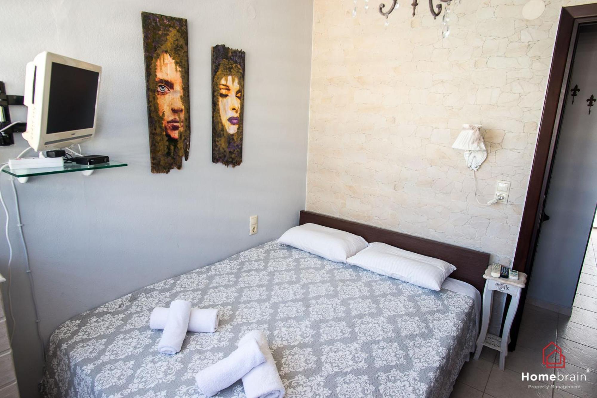 Deluxe Suite By Homebrain อเล็กซานโดรโพลิส ภายนอก รูปภาพ